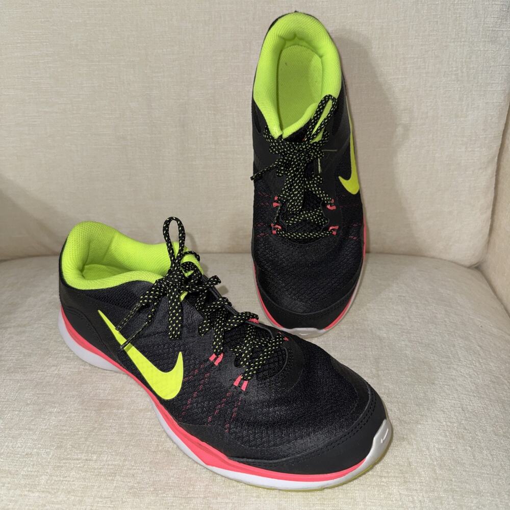 Nike Womans Training Flex TR5 Shoe Black Pink Size 8.5 Running Walking Workout